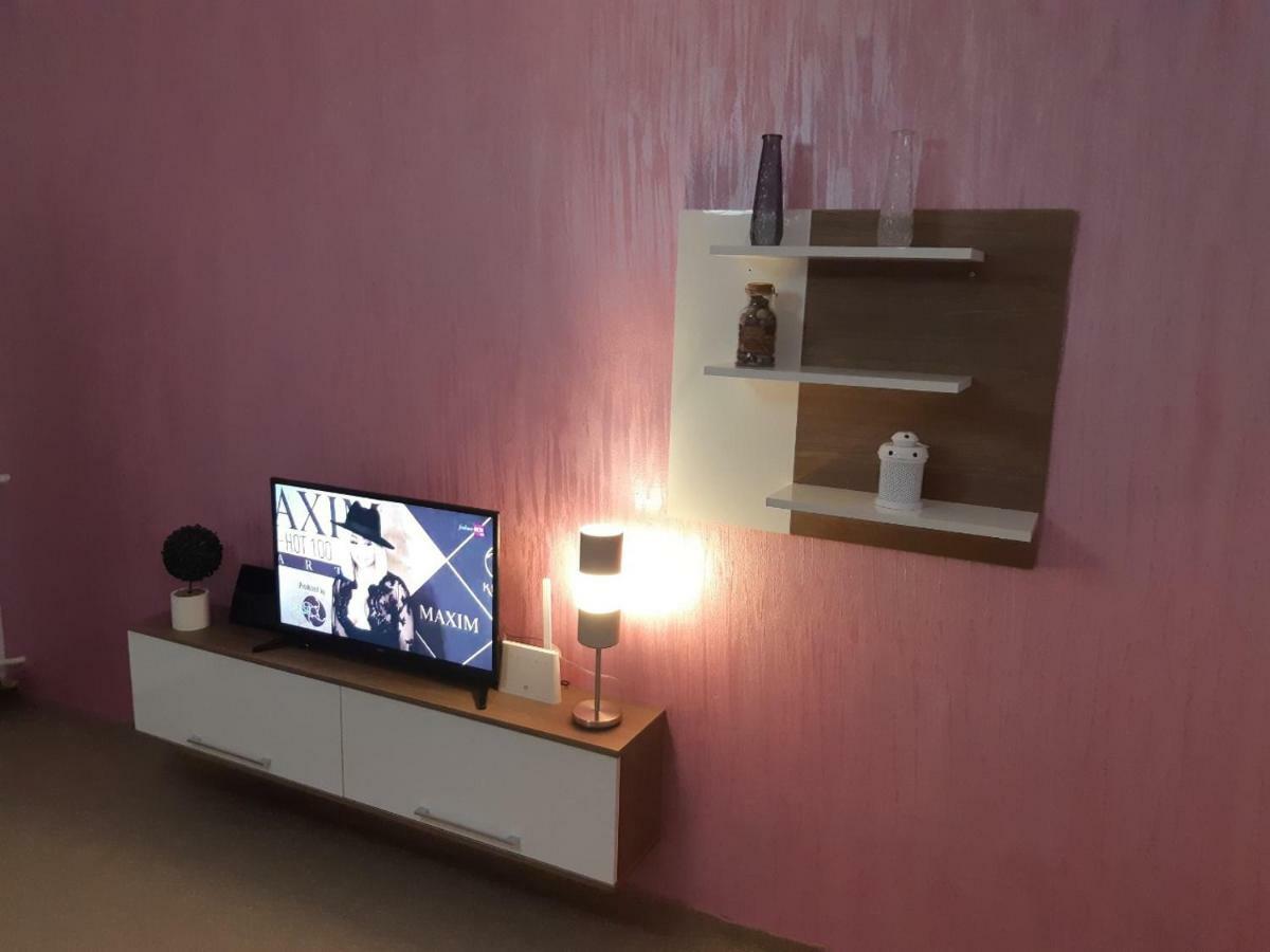 Apartment No. 5 Čačak 外观 照片